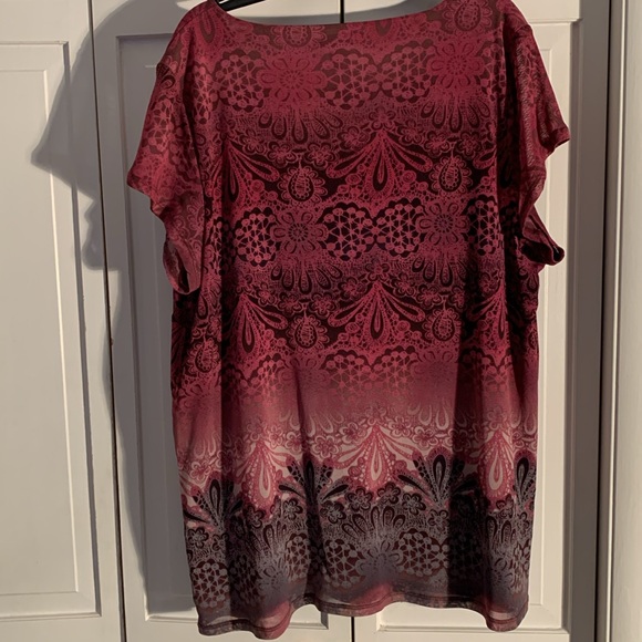 Lizwear XXL Multi-colored Relaxed V-neck Short Sleeve Blouse - Picture 6 of 8